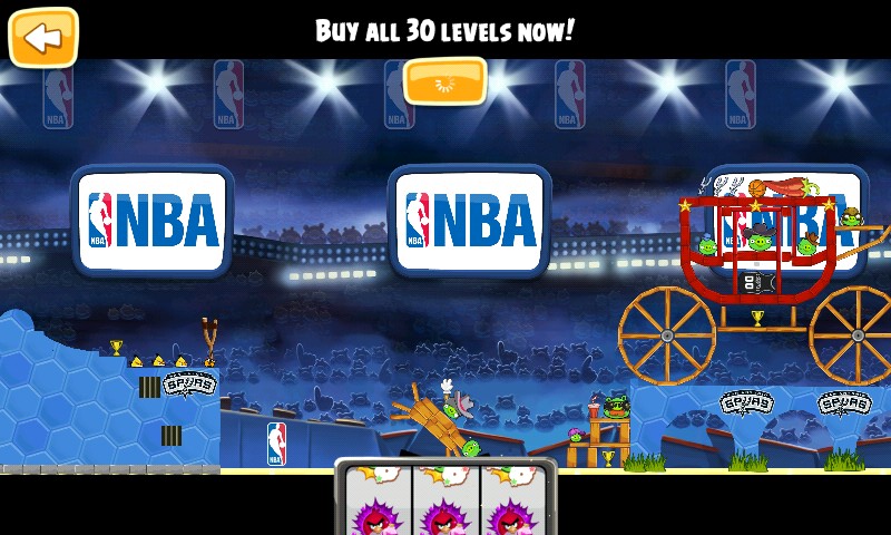 愤怒的小鸟四季版游戏