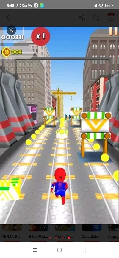 蜘蛛地铁冲浪者游戏